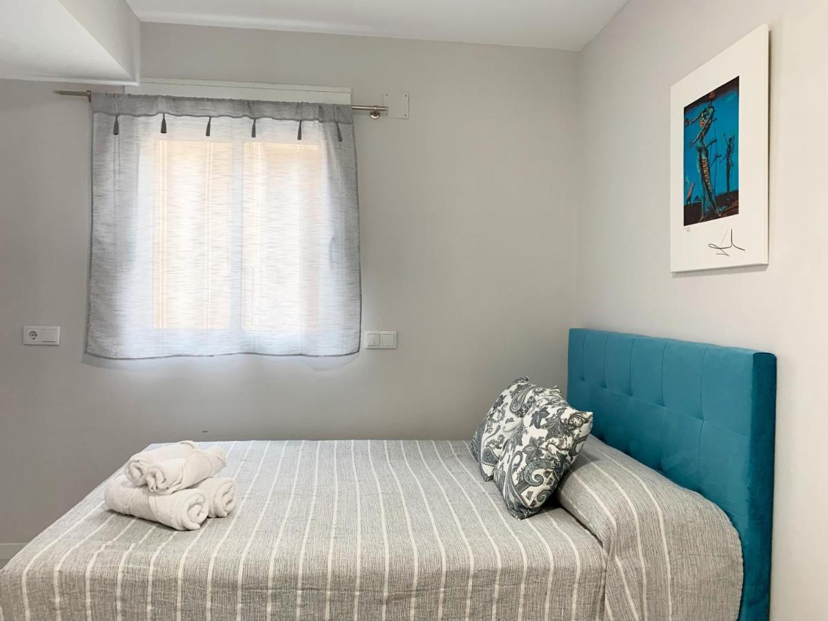 Reinapart Valencia Beach Екстер'єр фото